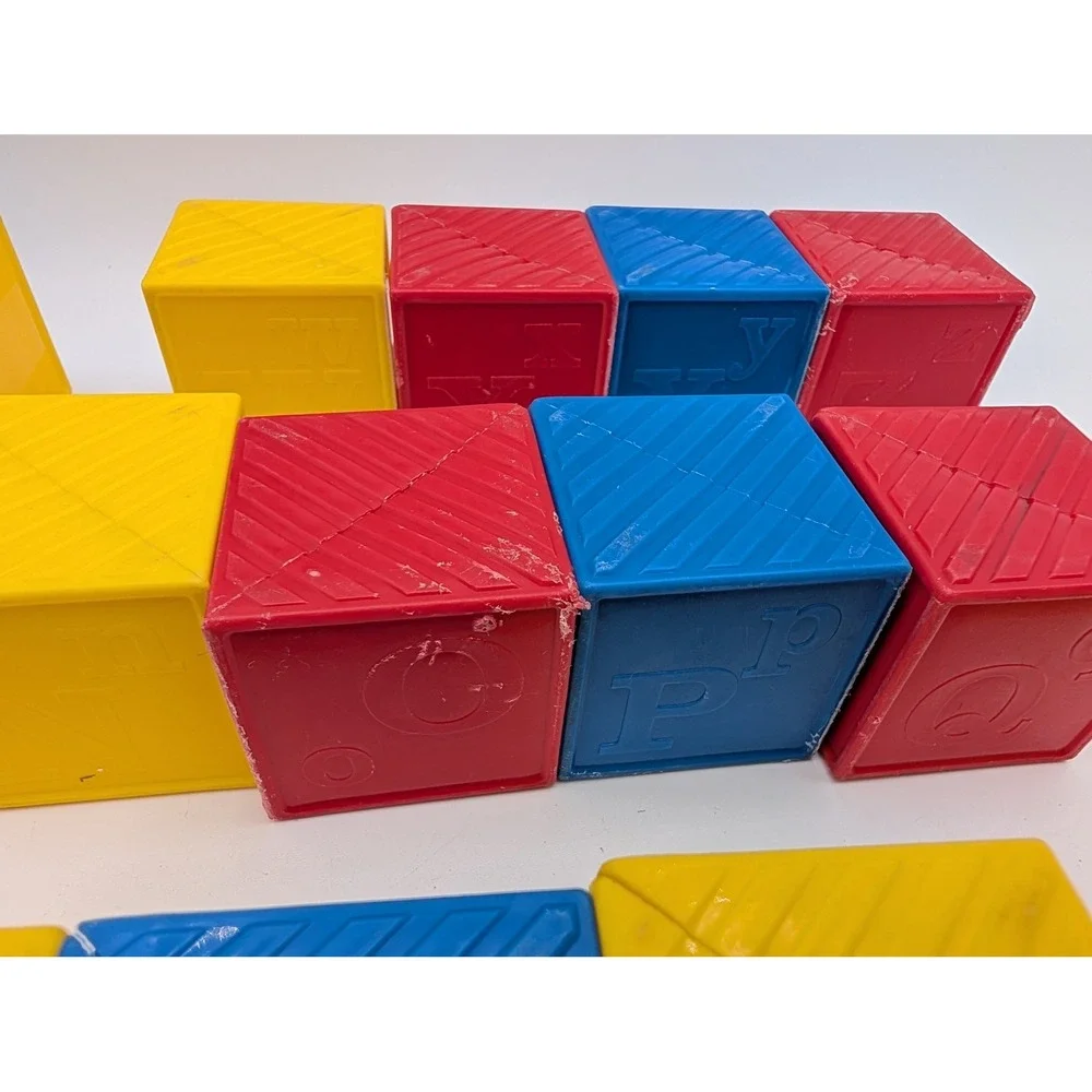 Tupperware Alphabet Blocks Red Blue Yellow Hinged Folding Plastic ABC Set